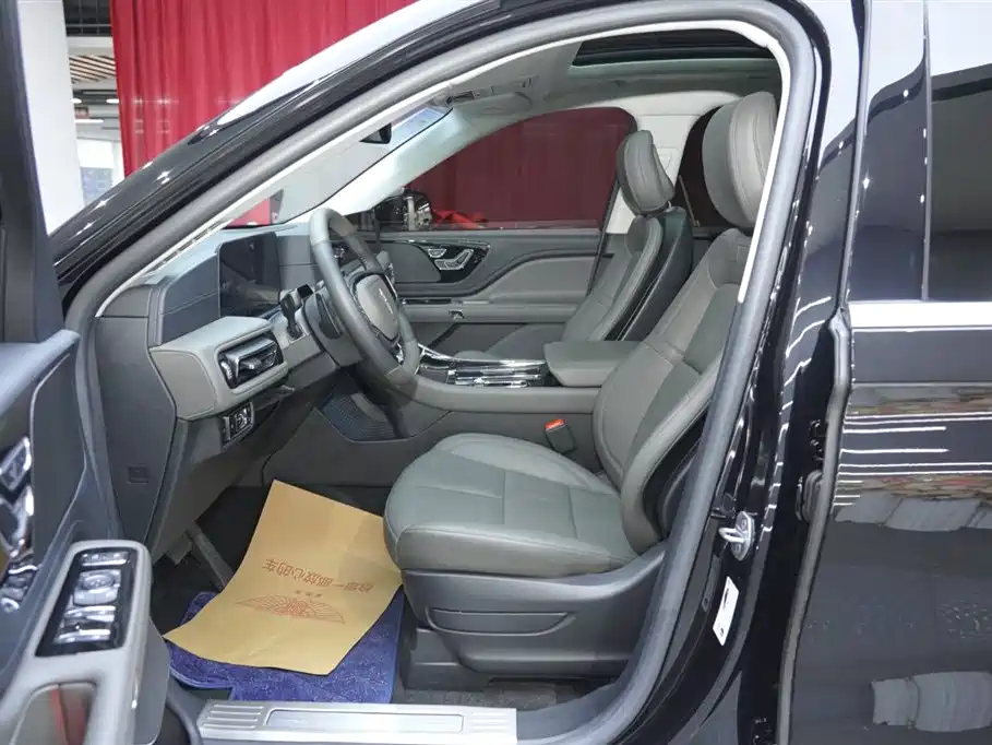 Lincoln Aviator 2024 2024 3.0T V6 AWD Elegance 6-Seater