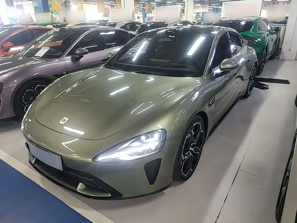 Xiaomi SU7 2024