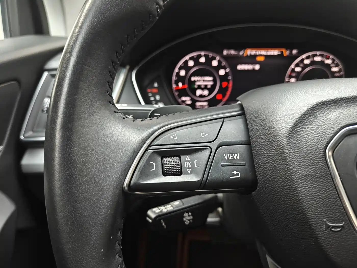 Audi Q5L 2020 40 TFSI Prestige Fashion фото 8