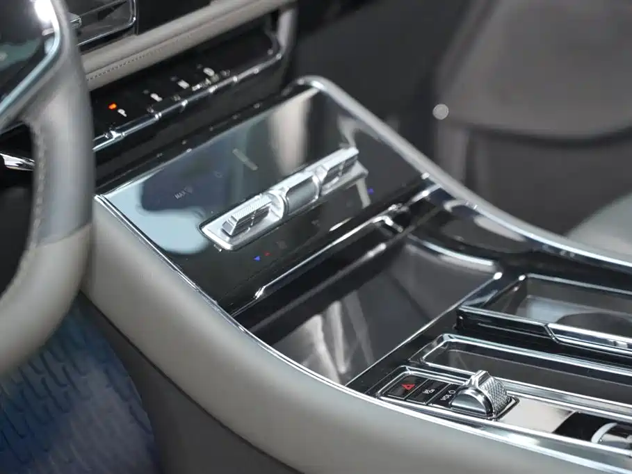 Lincoln Aviator 2024 2024 3.0T V6 AWD Elegance 6-Seater