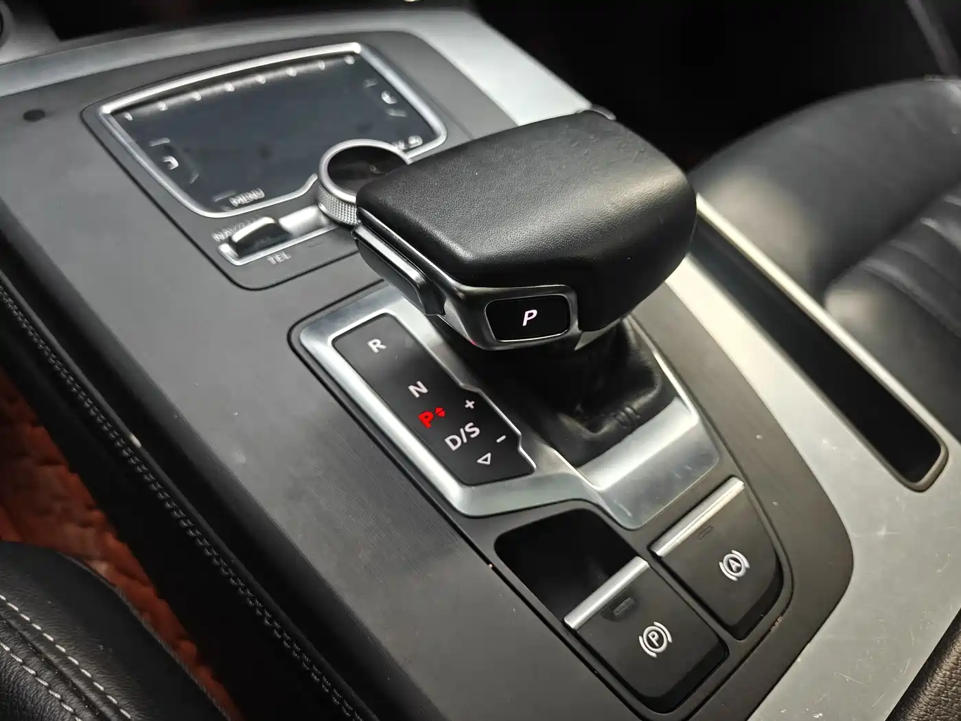 Audi Q5L 2020 40 TFSI Prestige Fashion фото 11