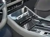 Фото 16 - Lincoln Aviator