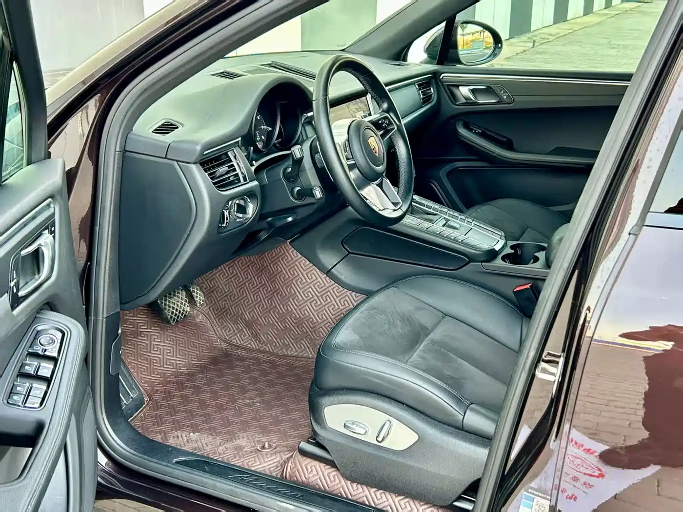 Porsche Macan 2018 Macan 2.0T фото 4