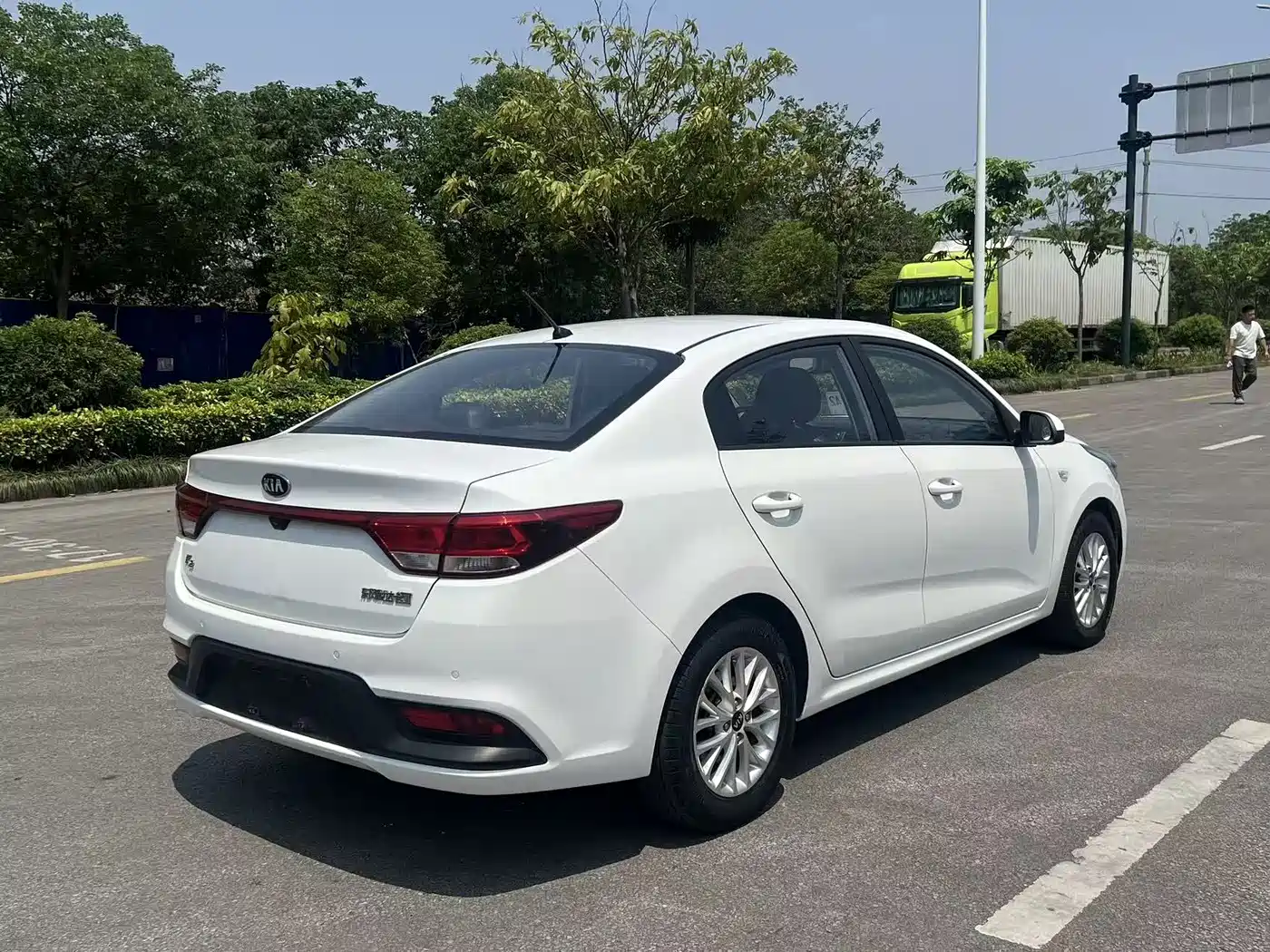 Kia K2 2017 Sedan 1.4L AT GLS фото 7