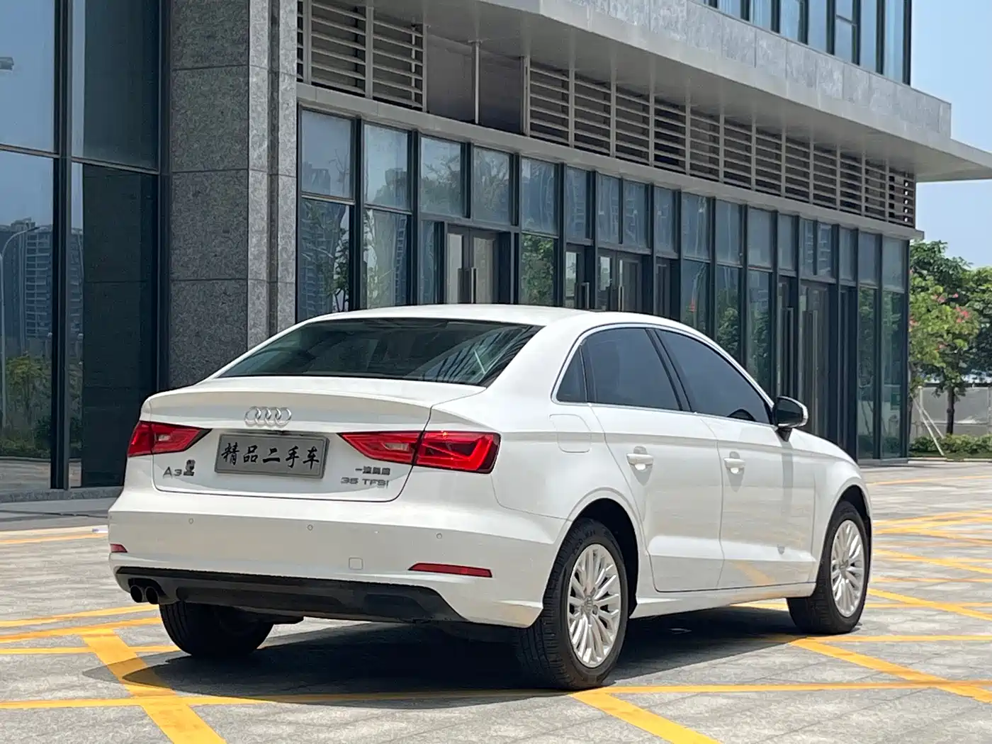 Audi A3 2015 Limousine 35 TFSI Millionth Anniversary Intelligent Leader Type фото 6