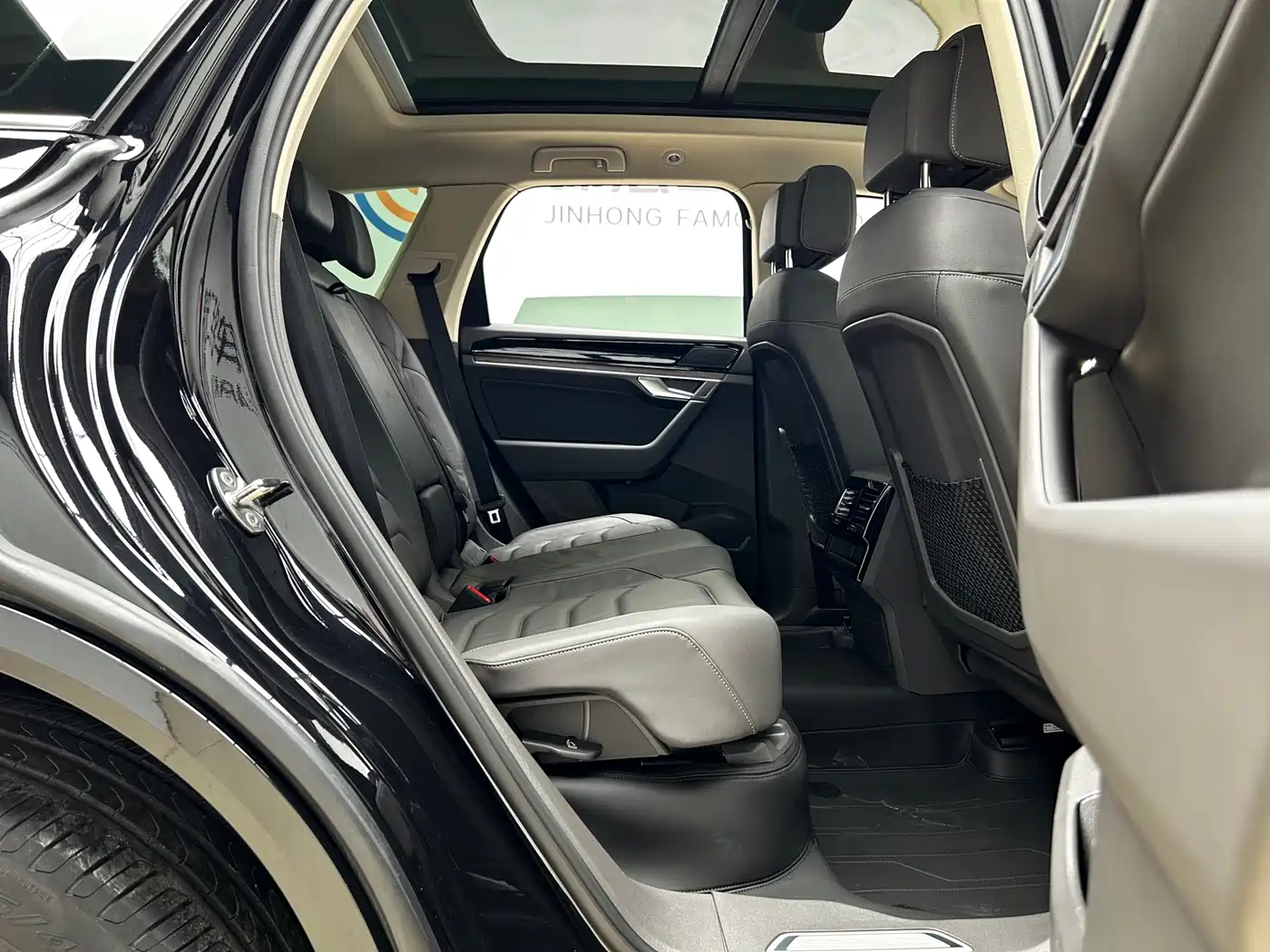 Volkswagen Touareg 2020 3.0TSI Enjoyment Edition China VI фото 21