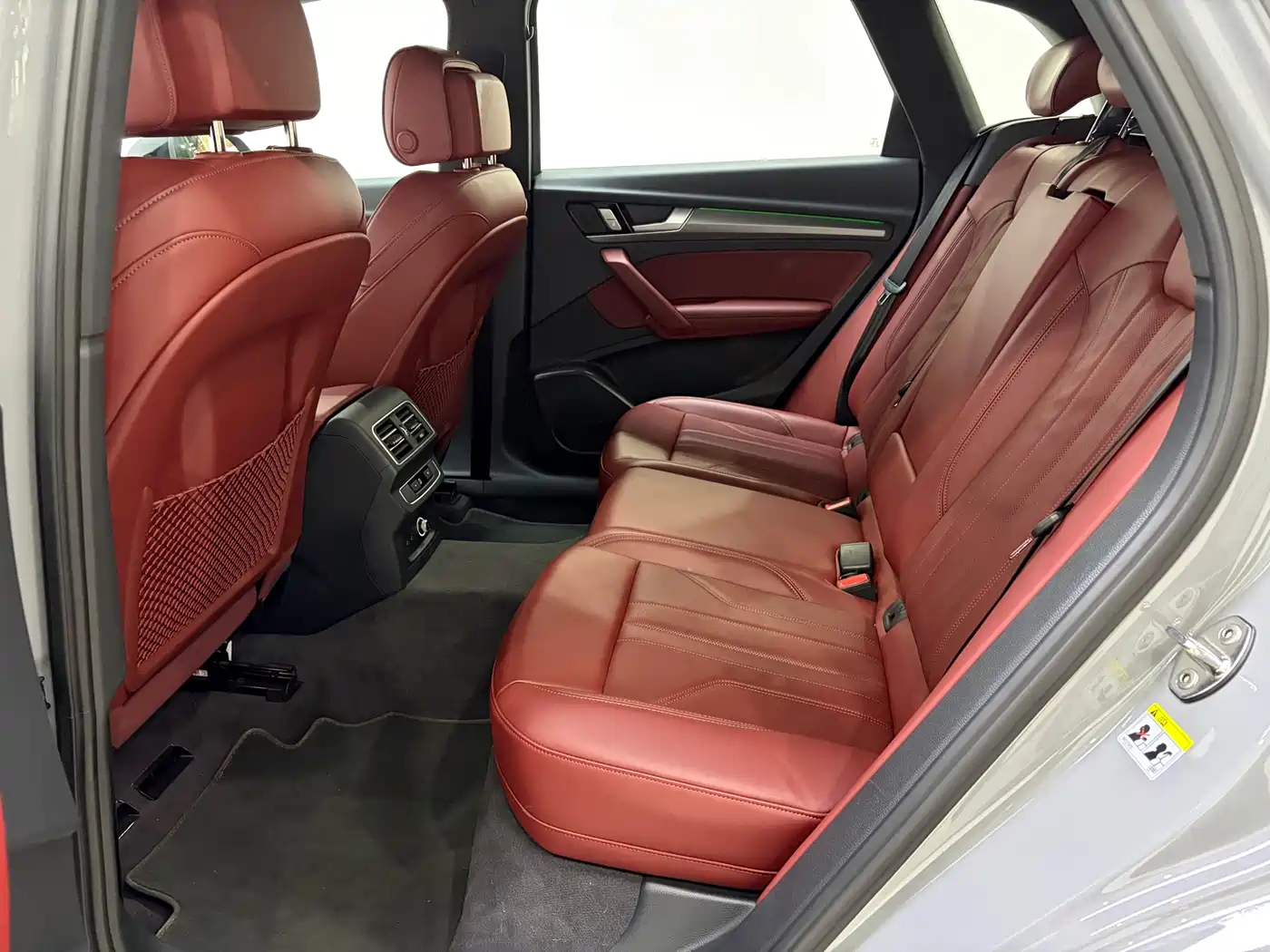 Audi Q5L 2025 40 TFSI Luxury Dynamic фото 11