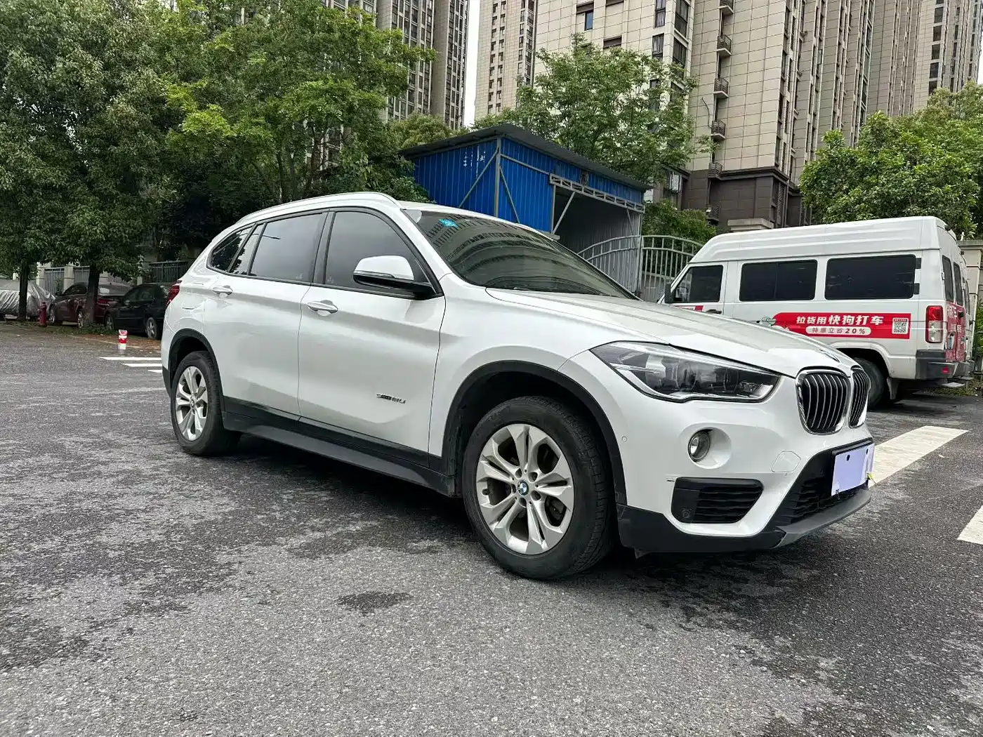 BMW X1 2018 sDrive18Li Fashion Model фото 3