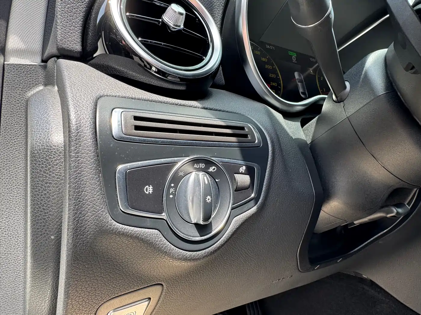 Mercedes-Benz C-Class 2019 Facelift C 260 L Sport фото 8