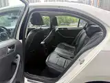Photo 13 - Volkswagen Sagitar