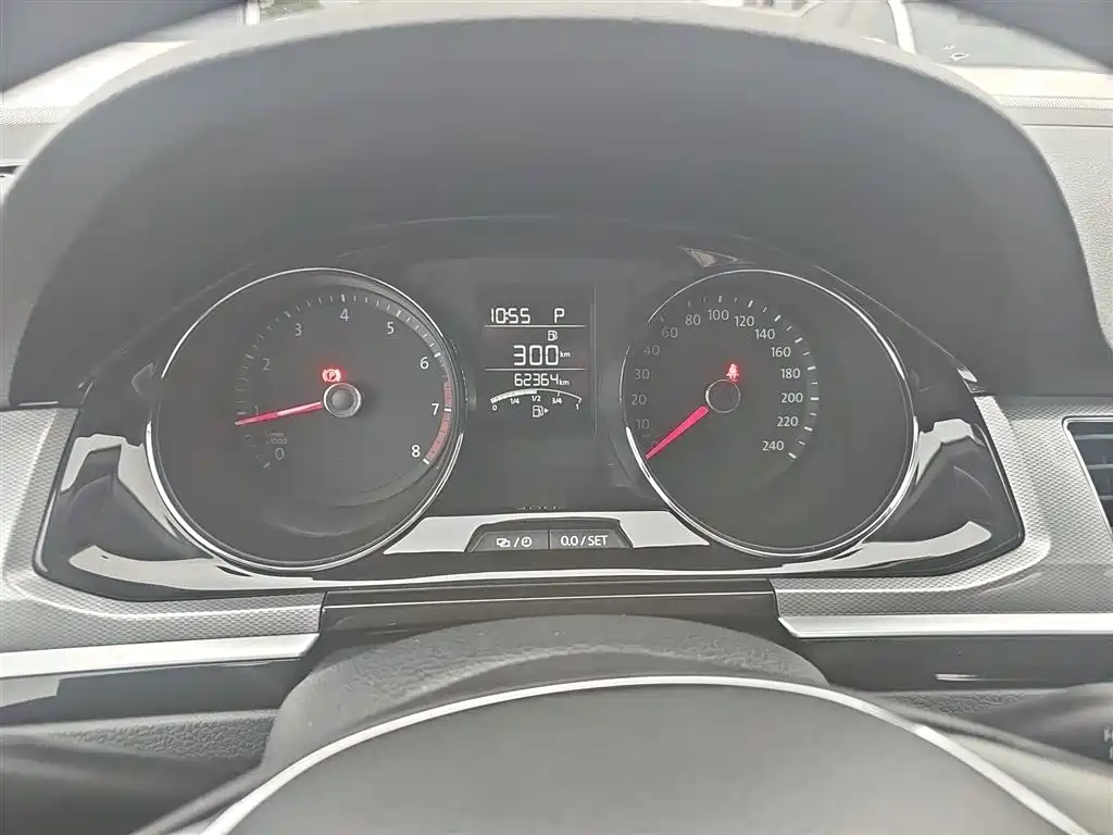Volkswagen Bora 2018 1.5L Automatic Comfort фото 8