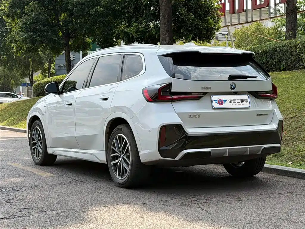 BMW iX1 2023 eDrive25L M Sport Package фото 4