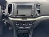 Фото 9 - Volkswagen Sharan