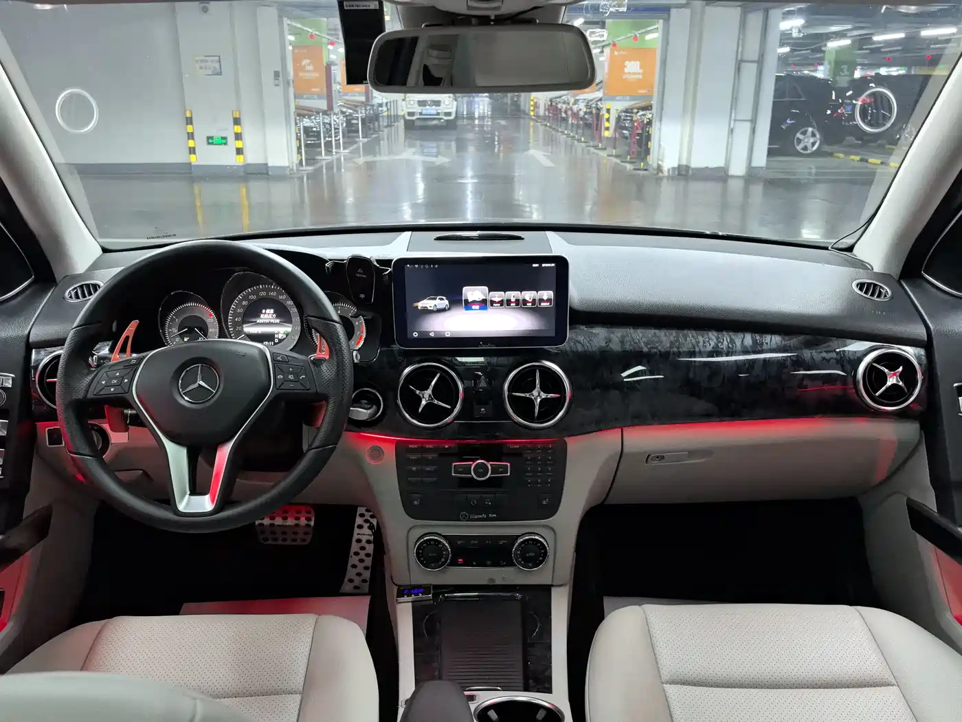 Mercedes-Benz GLK-Class 2013 GLK 300 4MATIC Fashion фото 8