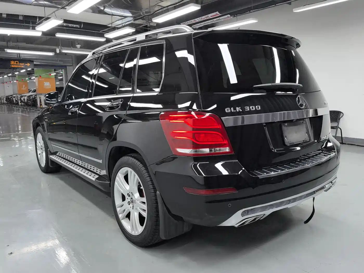 Mercedes-Benz GLK-Class 2013 GLK 300 4MATIC Fashion фото 15