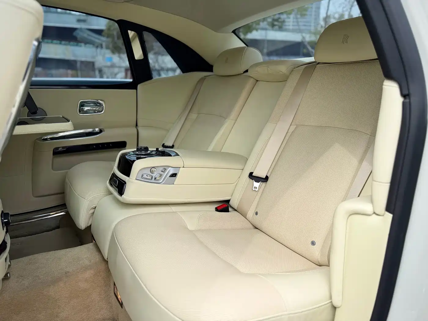 Rolls-Royce Ghost 2011 2010 Model 6.6T Standard