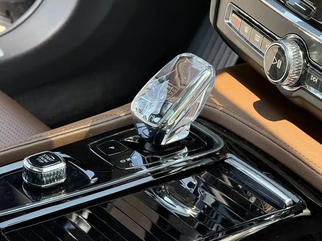 Volvo S90 Plug-in Hybrid 2024 2024 PHEV AWD Long Range Excellence Luxury Edition