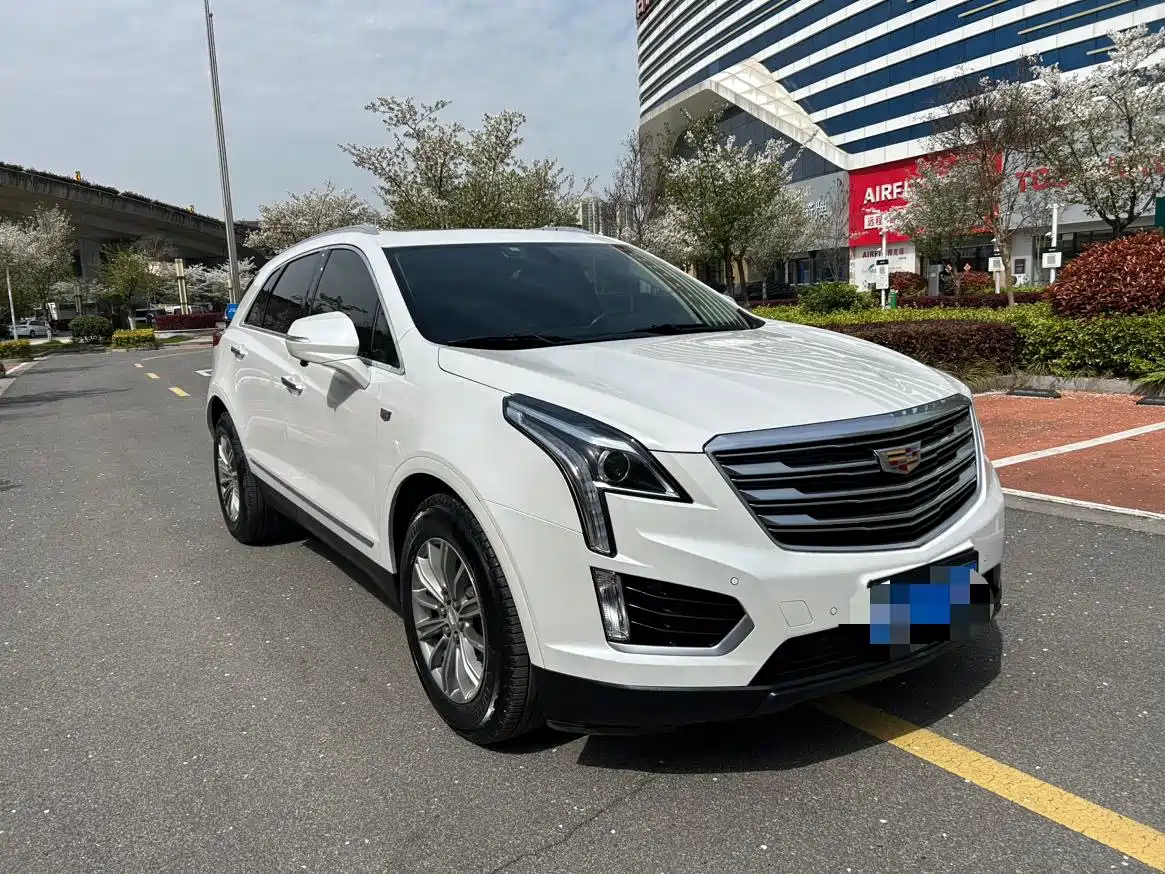 Cadillac XT5 2017 2018 25T Luxury