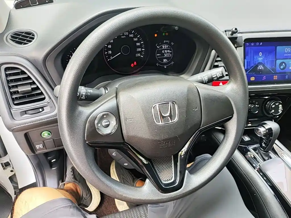 Honda Vezel 2016 2015 1.8L CVT FWD Elite