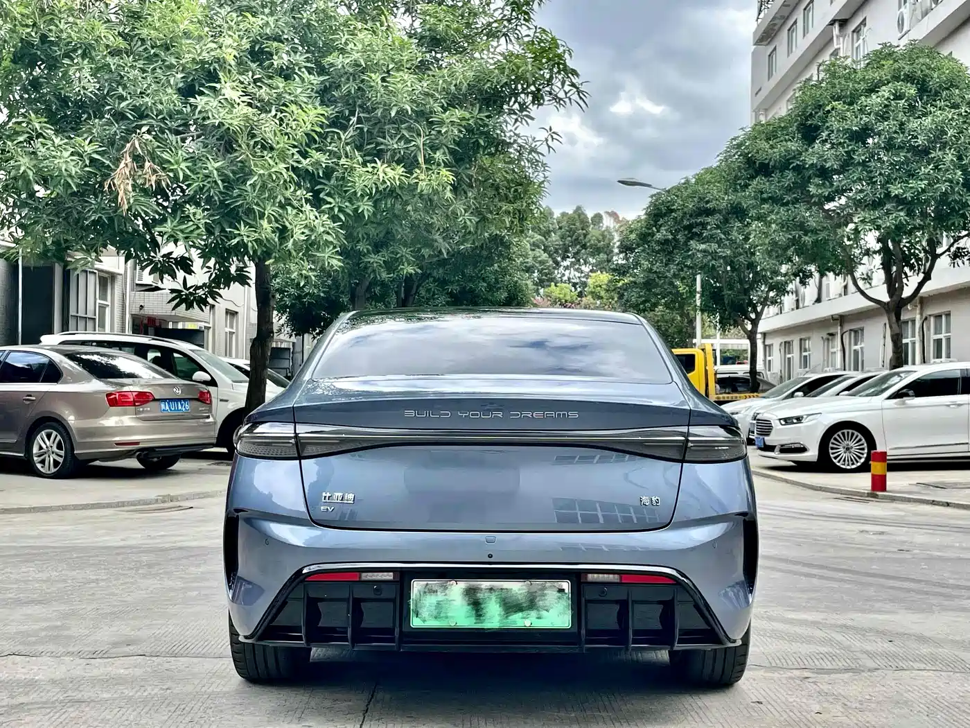 BYD Seal 2022 700km Long Range RWD Edition фото 10