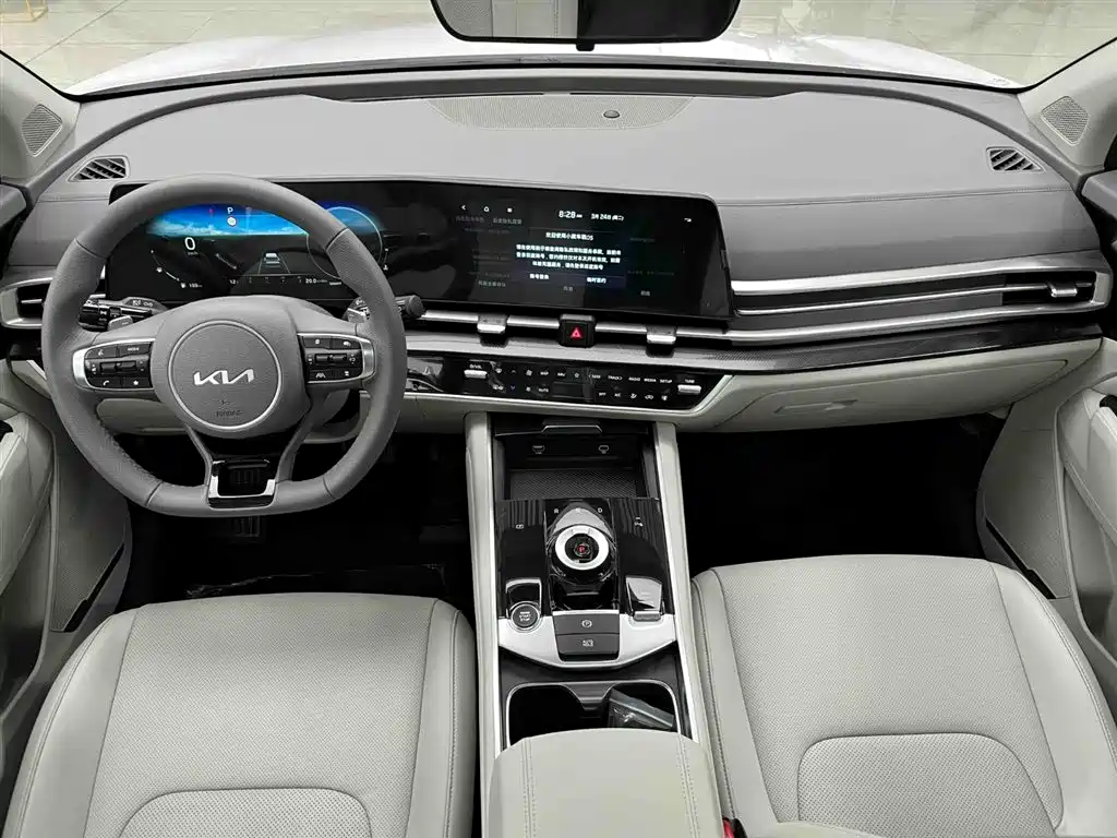 Kia Sportage 2025 Model 1.5T 2WD Premium Smart Edition фото 2