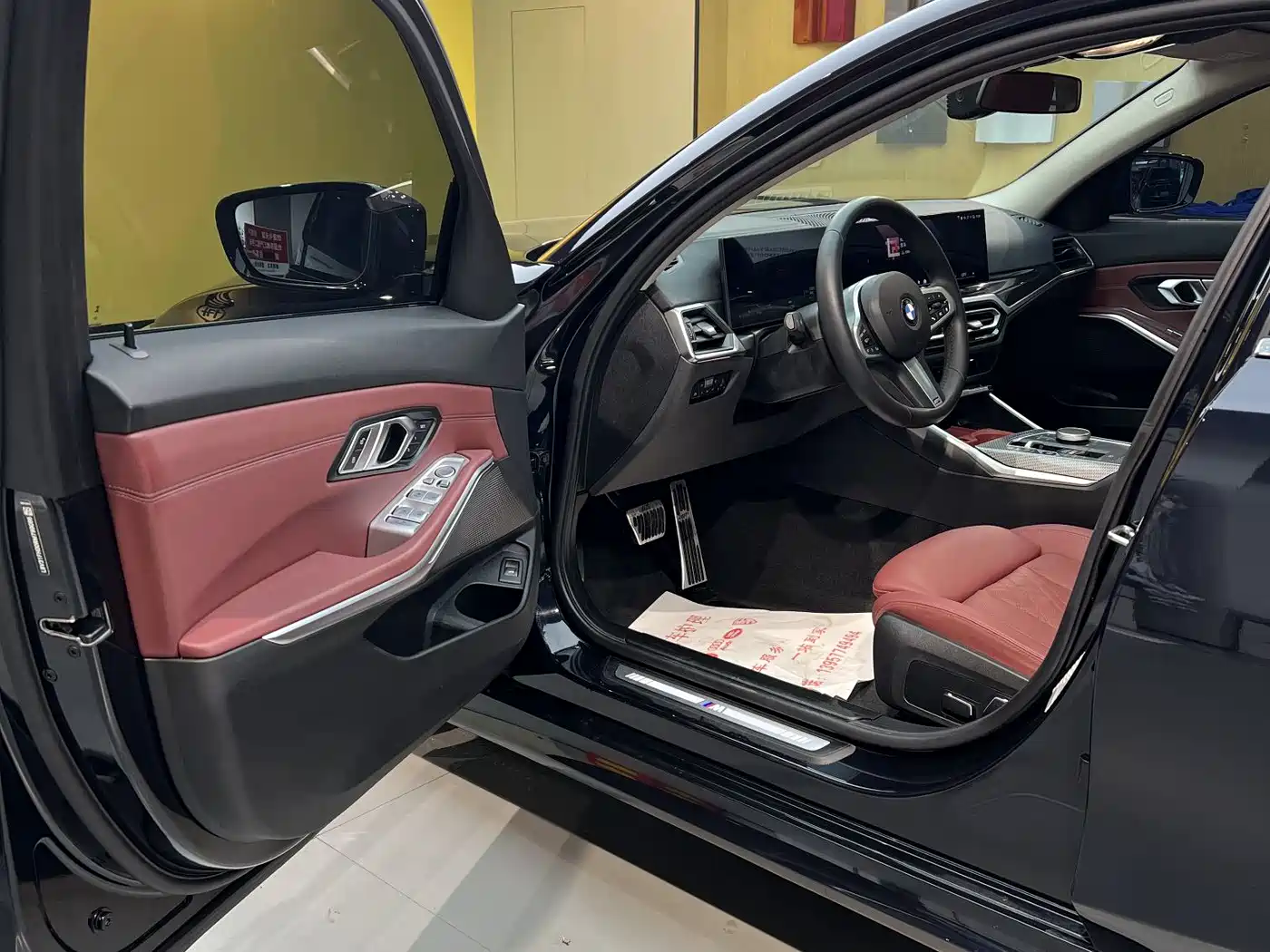 BMW 3 Series 2024 325Li M Sport Package фото 4