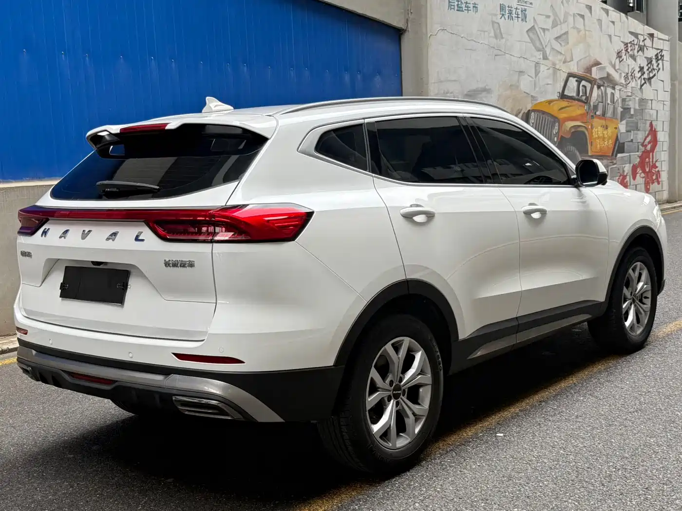 Photo 4 - Haval H6