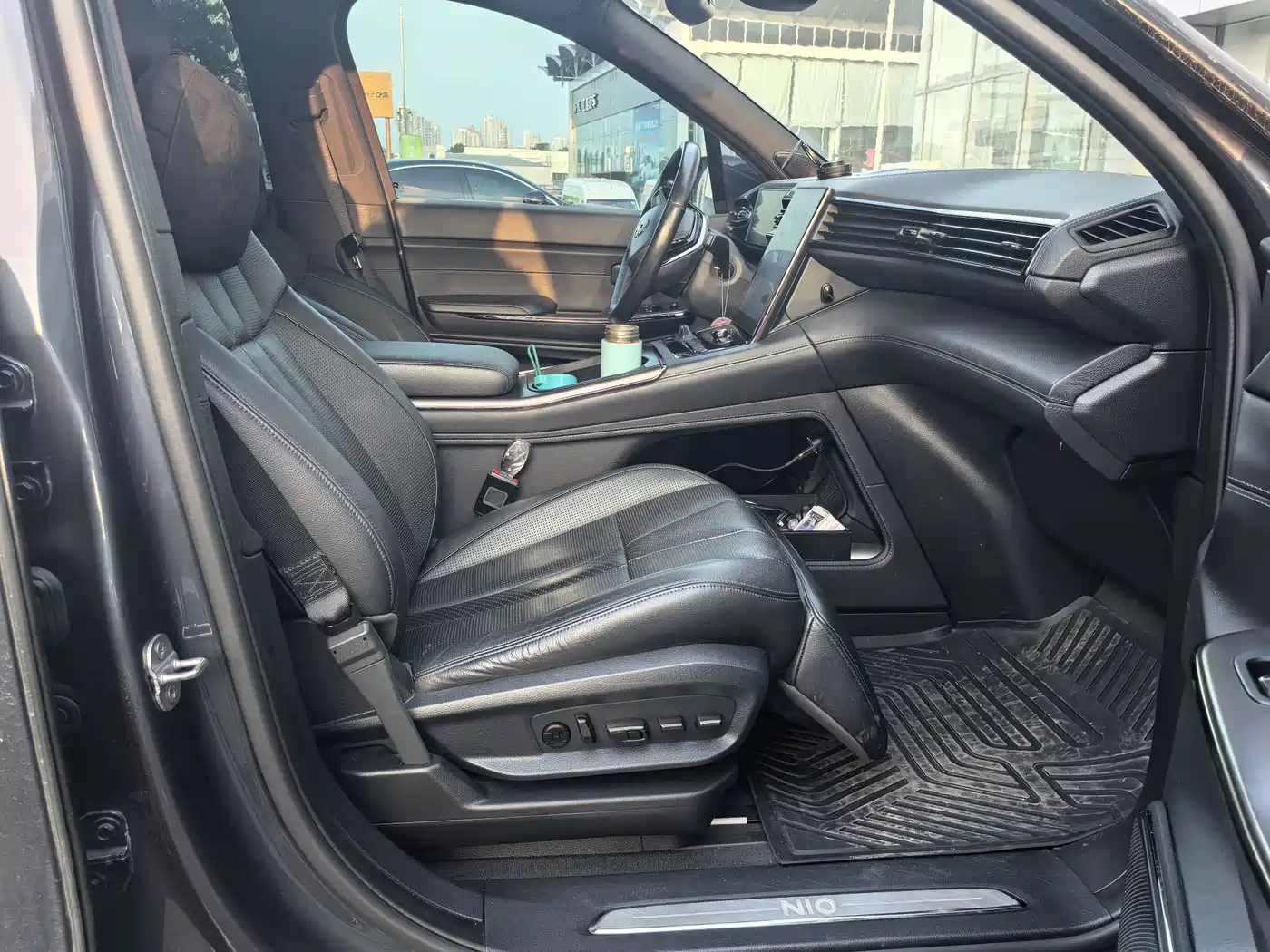 NIO NIO ES8