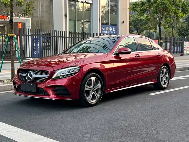 Mercedes-Benz C-Class 2020