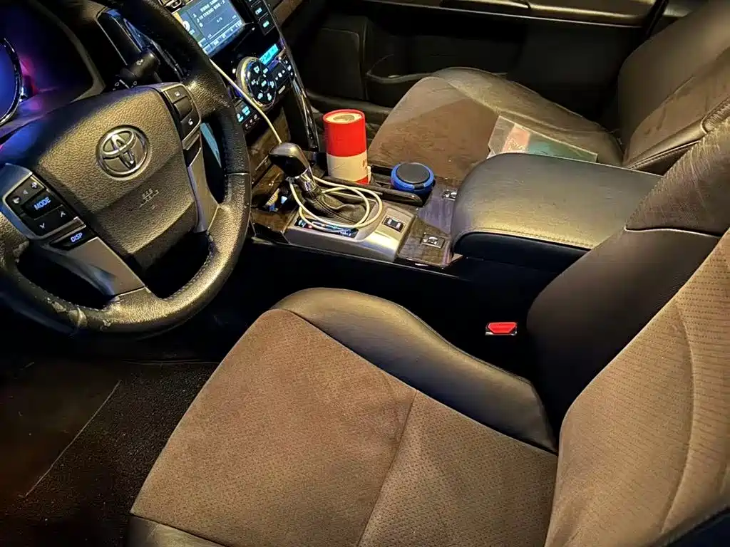 Toyota Reiz 2013 2.5V Premium Edition фото 4