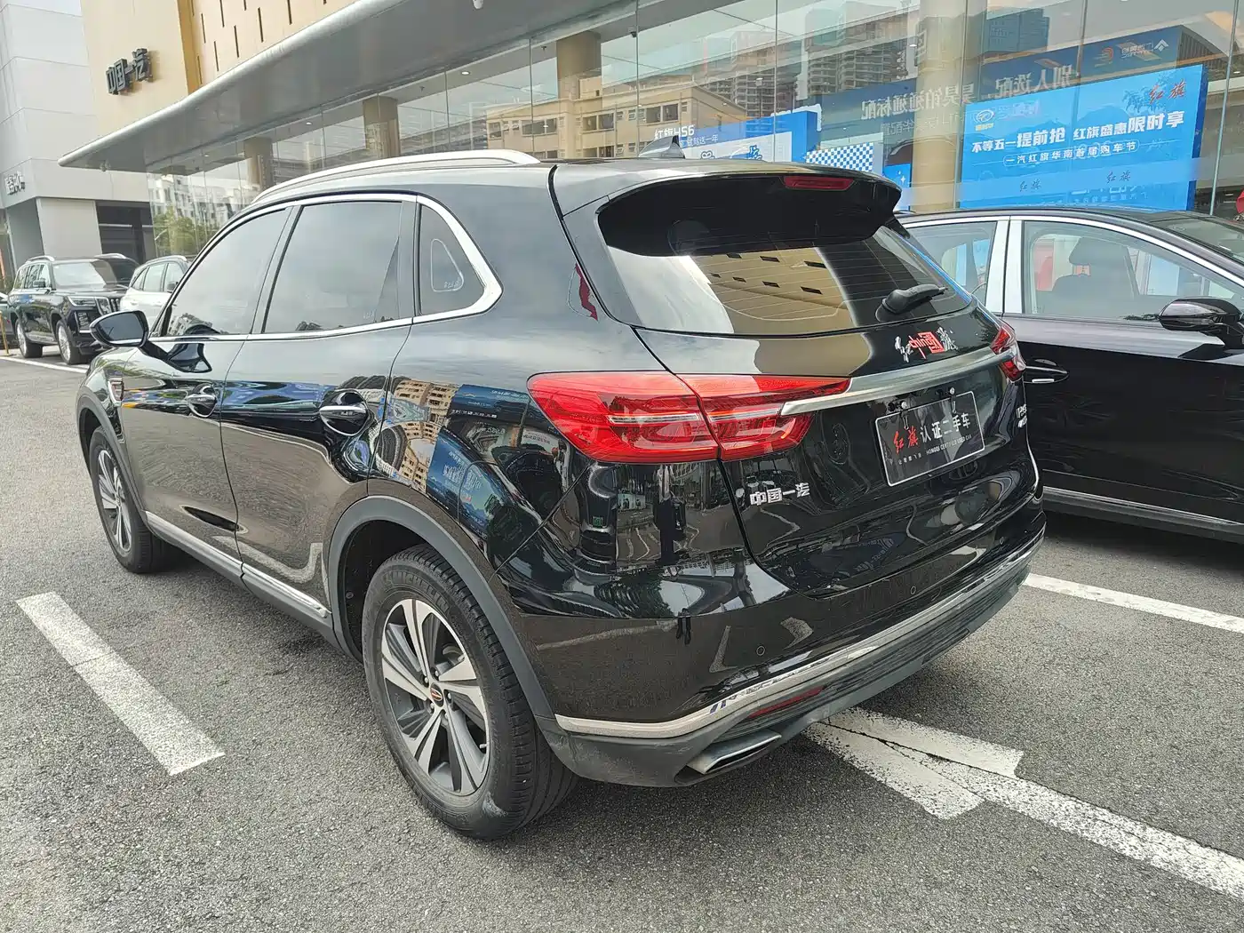 Hongqi HS5 2019 2.0T Smart Connect Enjoy Edition фото 6