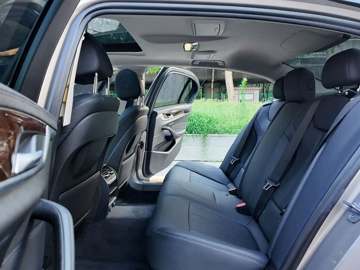 BMW 5 Series 2018 525Li Luxury Package фото 11