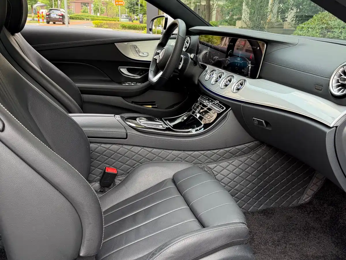 Mercedes-Benz E-Class (Import) 2021 E 260 Coupe фото 5