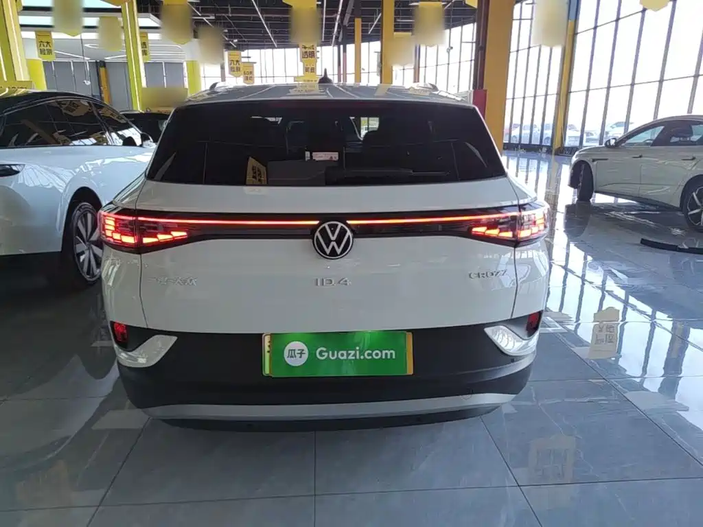 Volkswagen ID.4 CROZZ 2026 2025 Pure Enjoyment Edition
