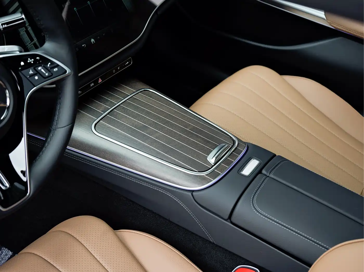 Mercedes-Benz E-Class 2024 Model E 300 L Luxury фото 17