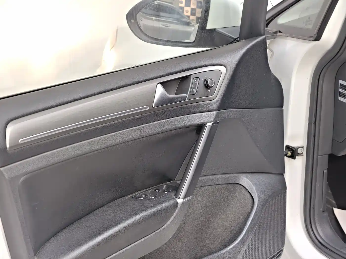 Volkswagen Golf 2016 230TSI Automatic Comfort фото 30