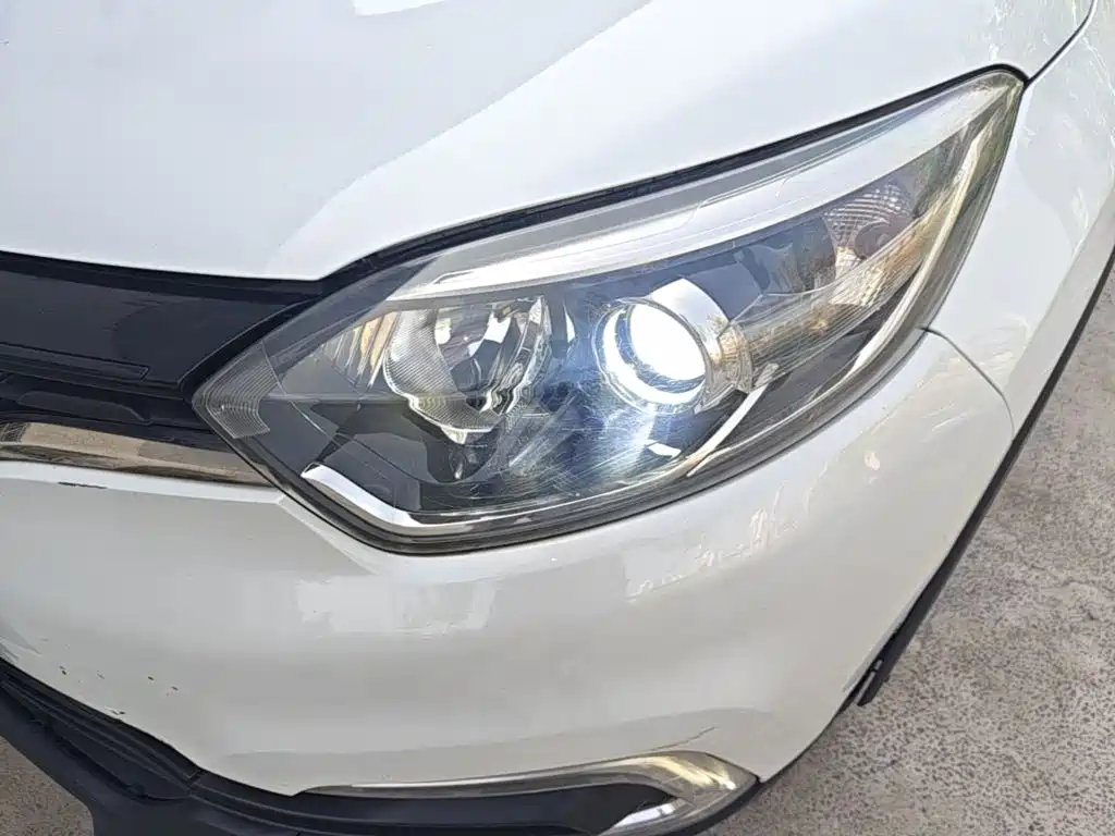 Renault Captur 2020 2018 TCe190 Urban Style