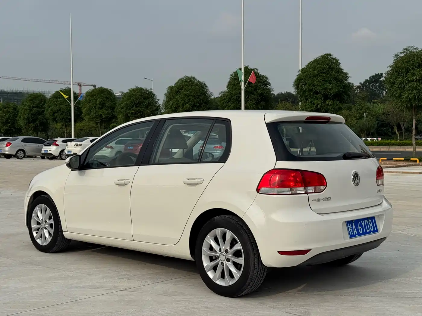 Volkswagen Golf 2011 2011 Model 1.6 Manual Comfort