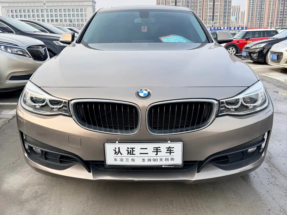 BMW 3 Series GT 2014 320i Leading Edition фото 2