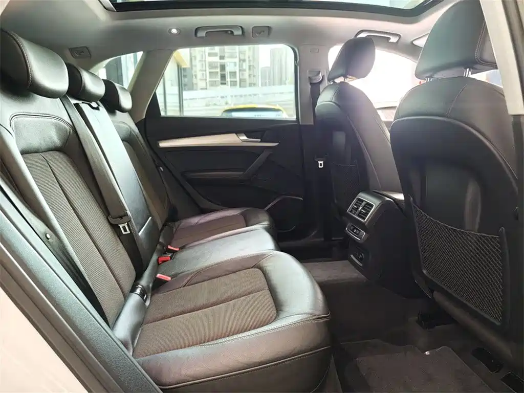 Audi Q5L 2018 2018 40 TFSI Prestige Fashion (China V)