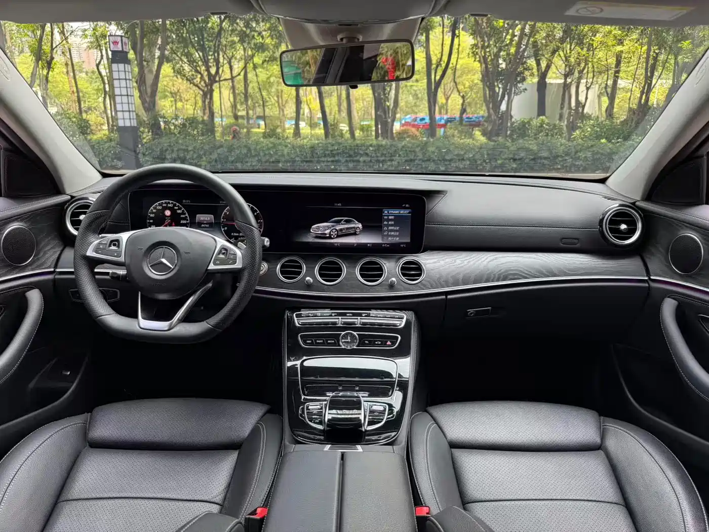 Mercedes-Benz E-Class 2017 E 200 L 4MATIC фото 6