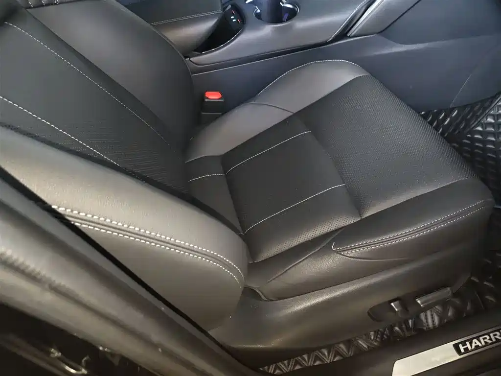 Toyota Lingfang HARRIER 2022 2.0L CVT 2WD Premium Edition фото 20
