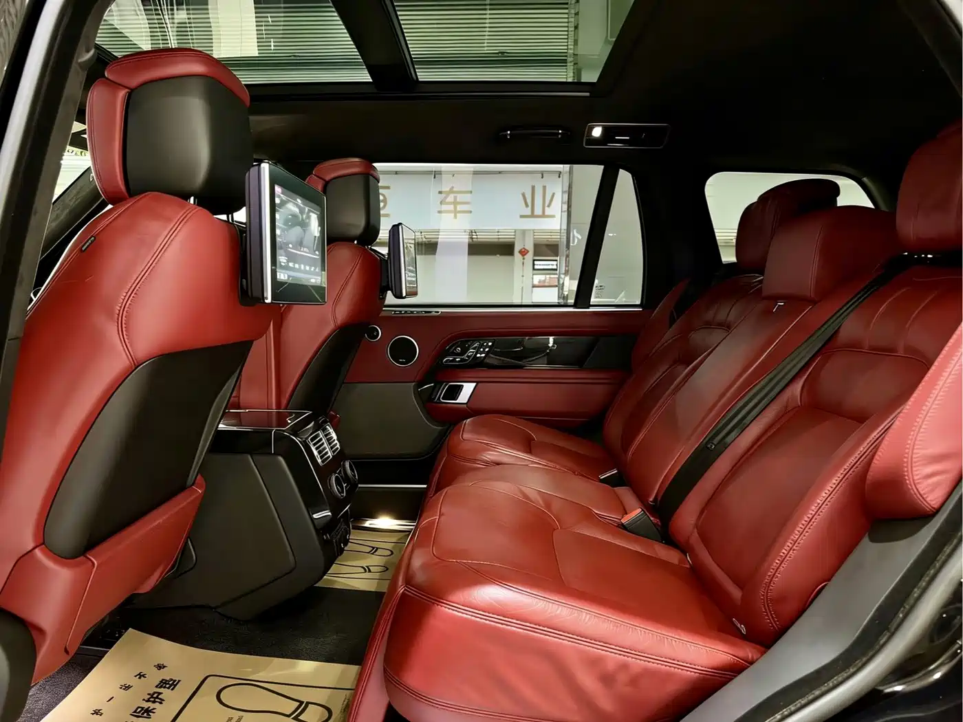 Land Rover Range Rover 2019 3.0 SC V6 Prestige Genesis Extended Edition фото 11