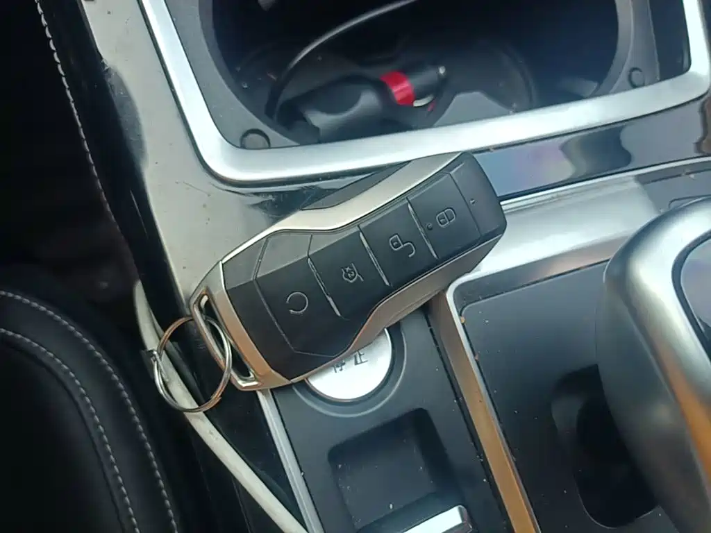 BYD Qin Pro New Energy 2019 2019 DM Super Edition 1.5TI Automatic Smart Connected Jin Xuan Type China VI