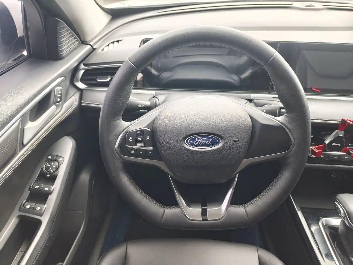 Ford Escort 2022 2021 1.5L Automatic Platinum Edition