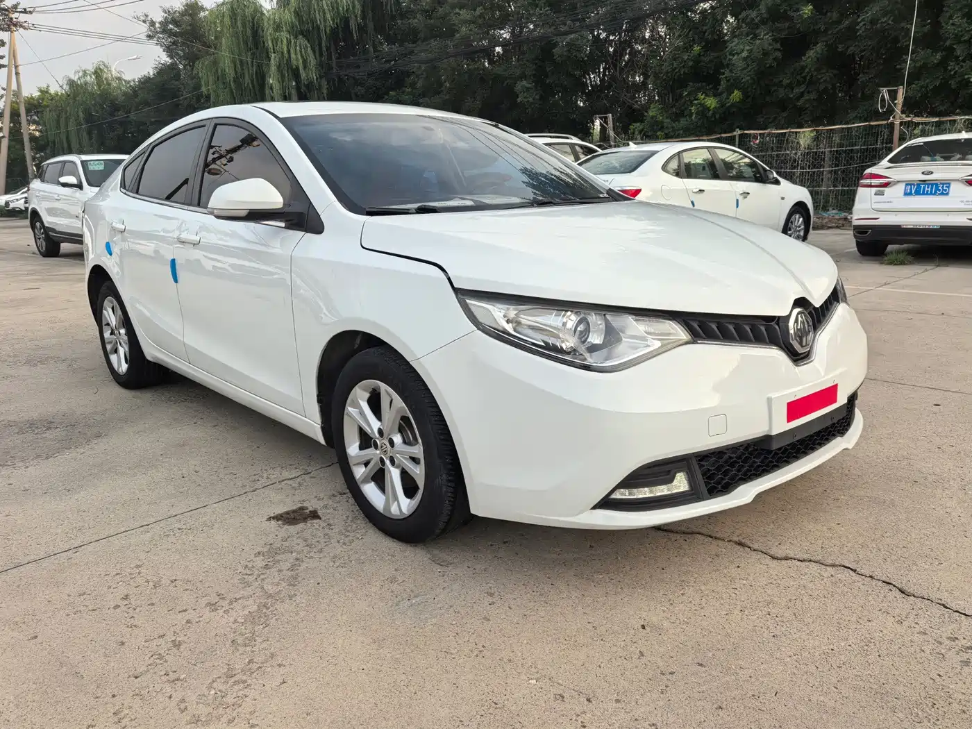 MG GT 2016 2016 Model 1.5L Automatic Premium Luxury Edition