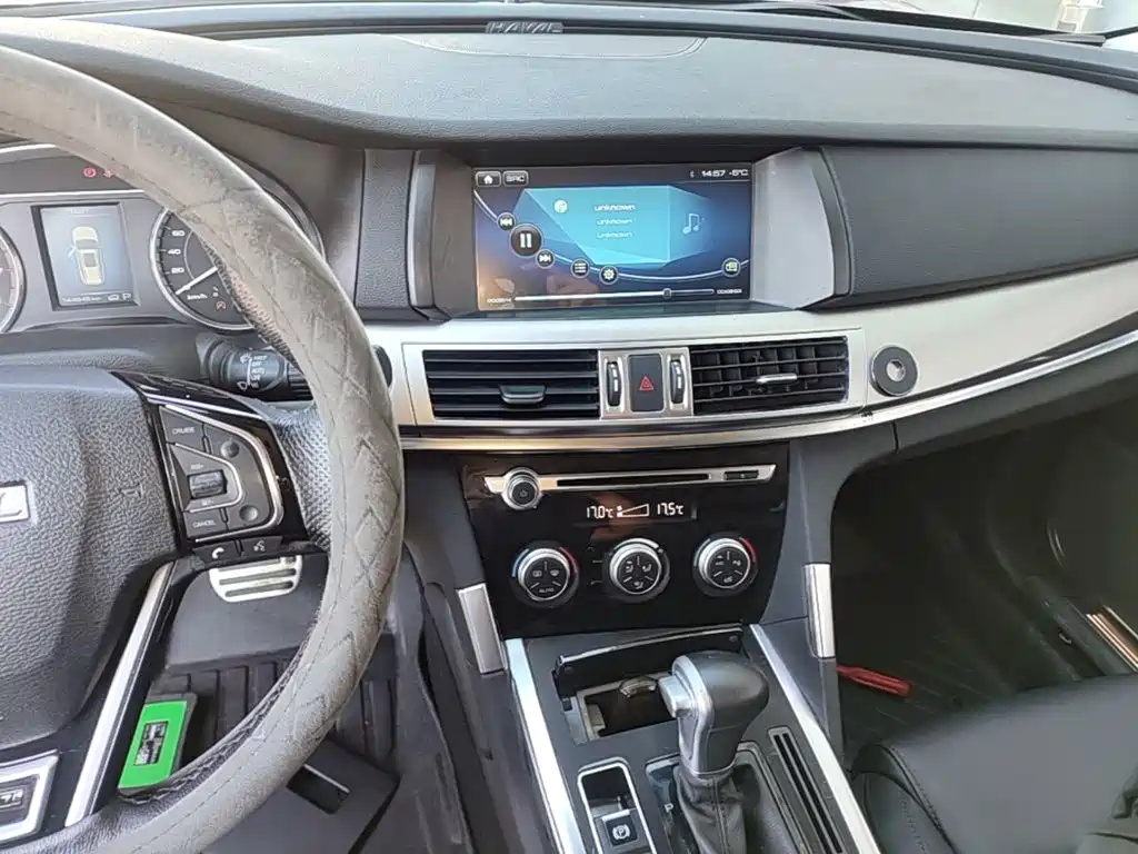 Фото 13 - Haval H7