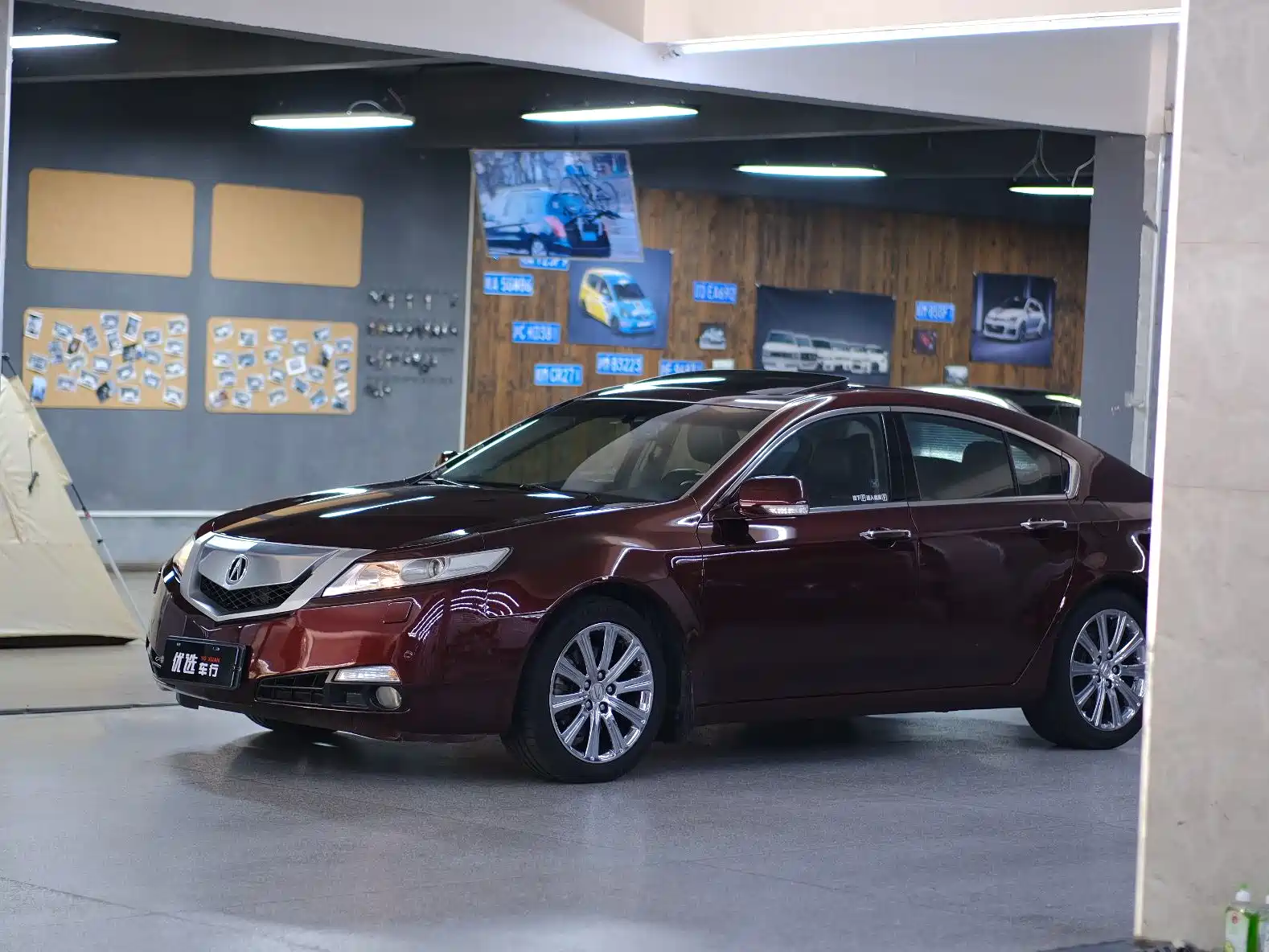 صورة 3 - Acura TL
