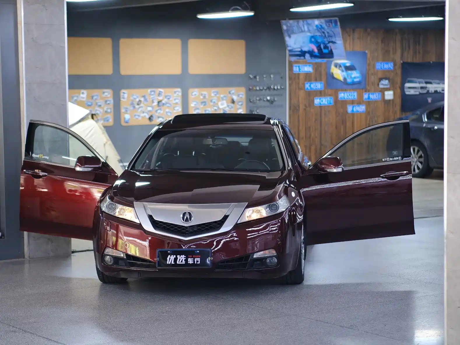 صورة 1 - Acura TL