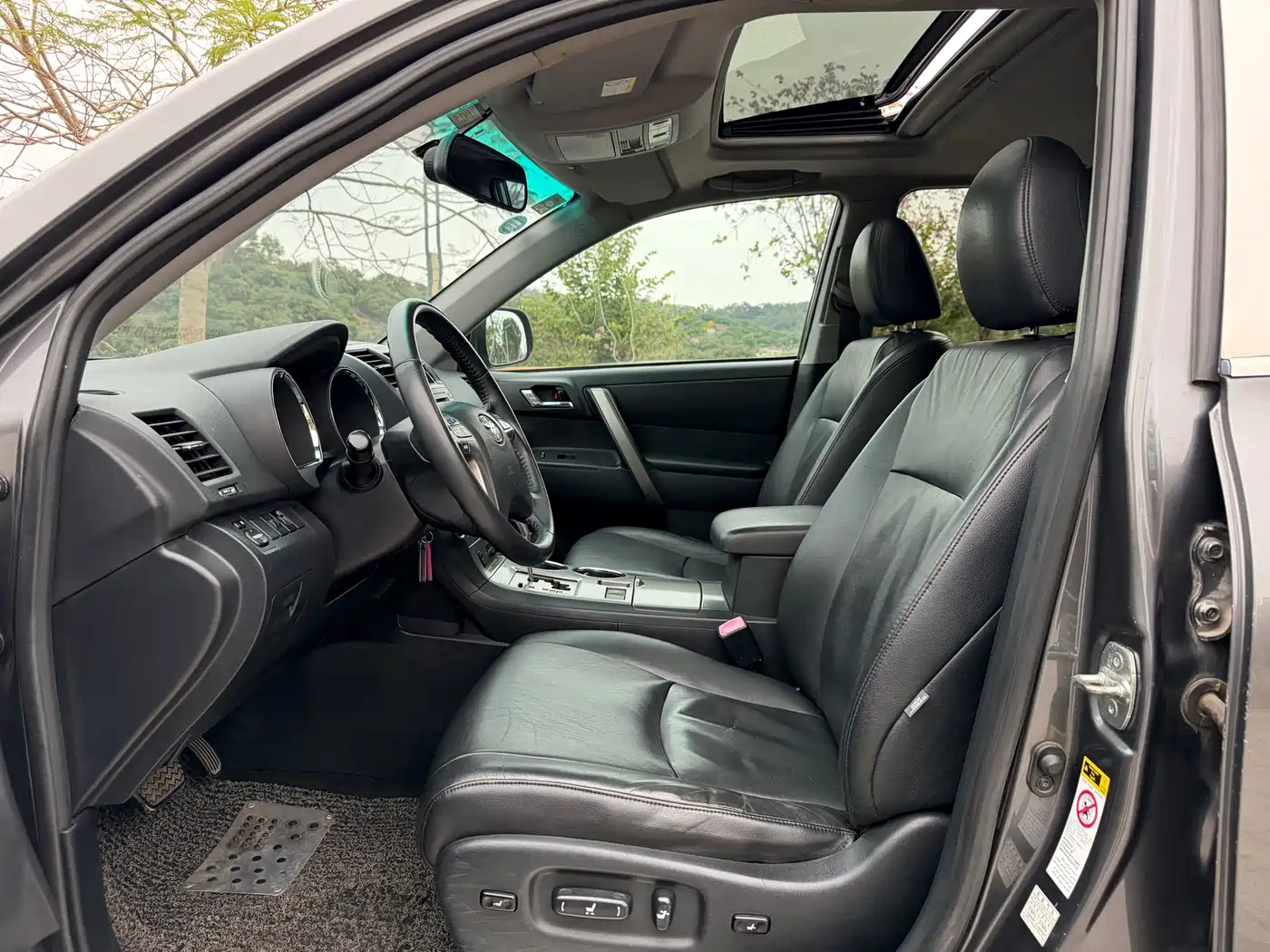 Toyota Highlander 2009 2.7L 2WD 7-seater Luxury Edition фото 4